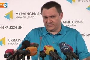 Тымчук: В самом Новоазовске помимо боевой техники, которая уже действует на передовой в районе Широкино и Безыменного, сосредотачивается резерв бронетехники