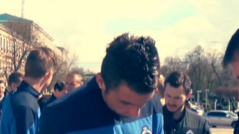 Игроки "Брюгге" прогулялись по Киеву под песню "Хай живе вільна Україна". Видео