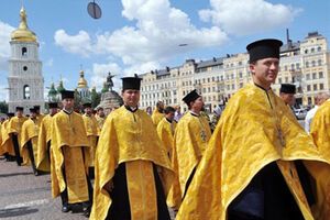 Две православные украинские церкви могут объединиться