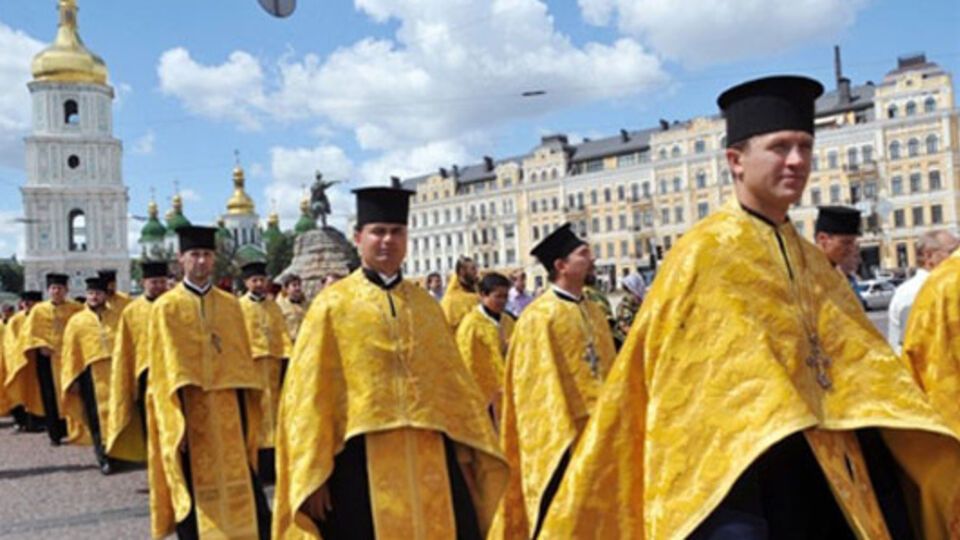 Две православные украинские церкви могут объединиться