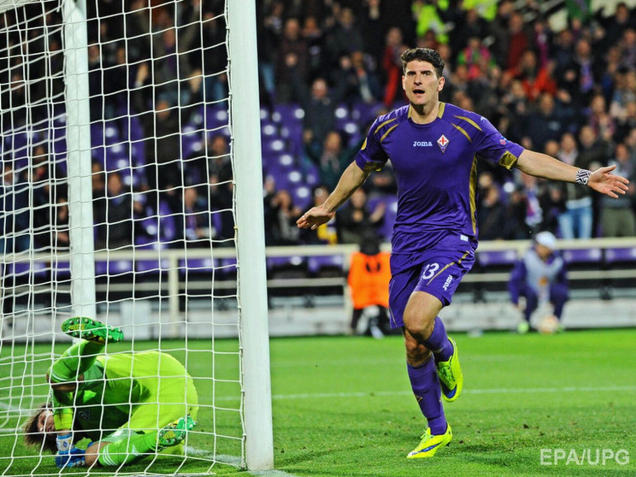 "Динамо" уступает "Фиорентине" и вылетает из Лиги Европы. Фоторепортаж