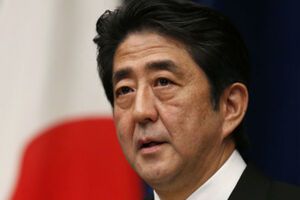 СМИ: Синдзо Абэ вслед за западными лидерами отказался от поездки в Москву на 9 мая