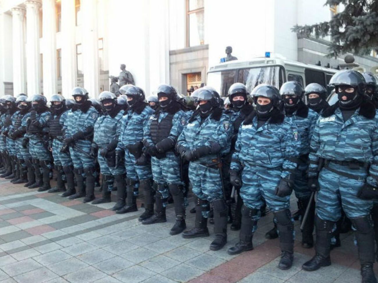 "Беркут" считают причастным к убийствам протестующих на Майдане