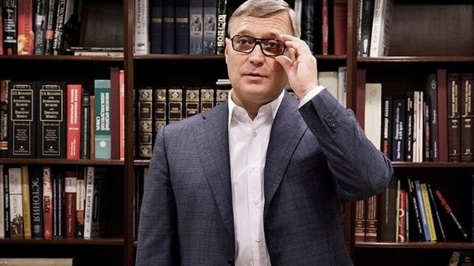 Михаил Касьянов передал США имена журналистов для "списка Немцова"