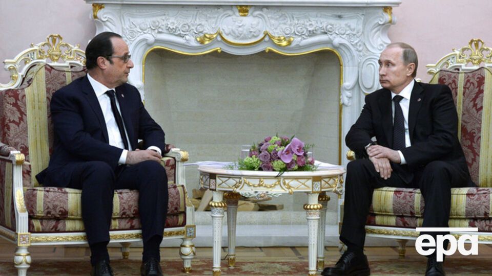 Ранее Олланд заявил, что в сложившейся в настоящее время ситуации поставка России вертолетоносцев "Мистраль" невозможна