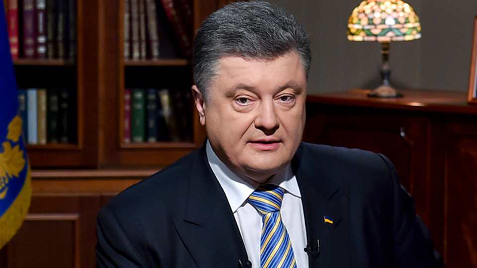 Петр Порошенко заявил, что силы АТО на Донбассе не пойдут в наступление
