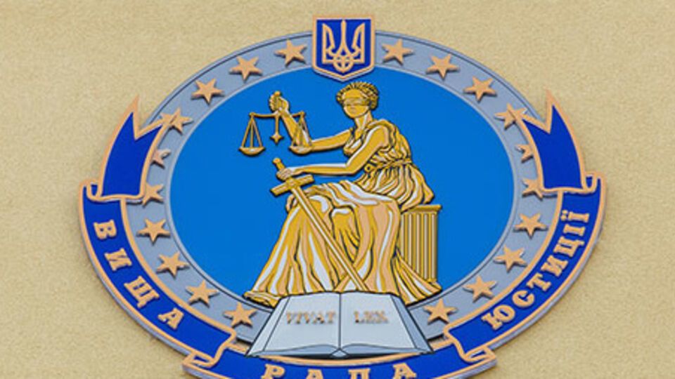 Остальные кандидаты не набрали необходимого количества голосов