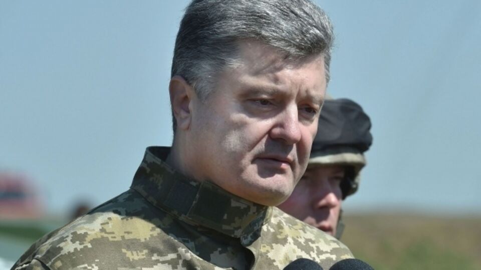 Порошенко: Посол Украины должен постоянно присутствовать в Беларуси