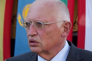 Экс-замглавы Еврокомиссии: Запад снимет санкции с России, как только ситуация на востоке Украины стабилизируется