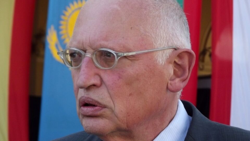 Экс-замглавы Еврокомиссии: Запад снимет санкции с России, как только ситуация на востоке Украины стабилизируется