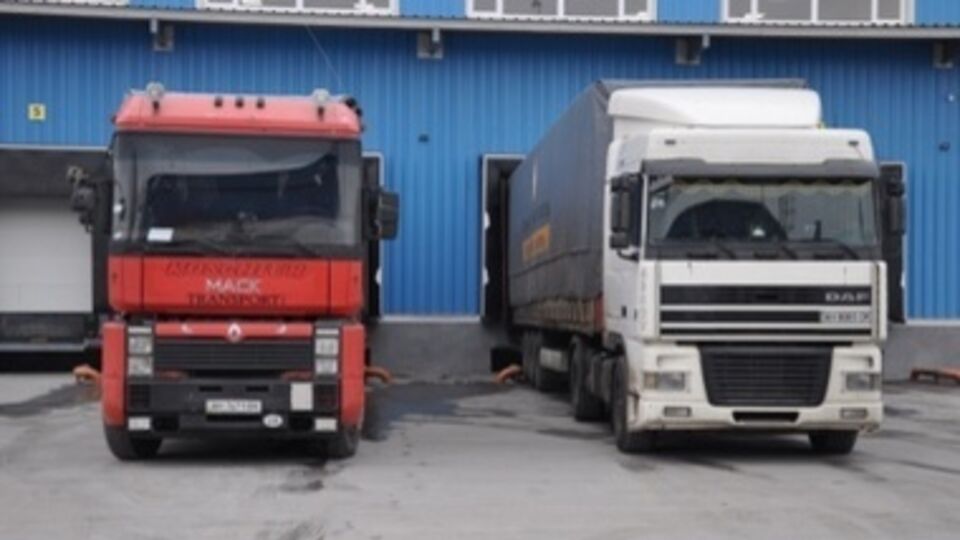 В апреле фонд Ахметова планирует доставить на Донбасс 500 тыс. наборов выживания