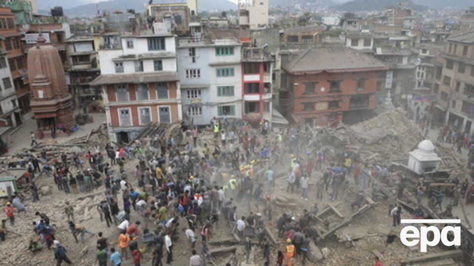 В Непале объявлен режим ЧП