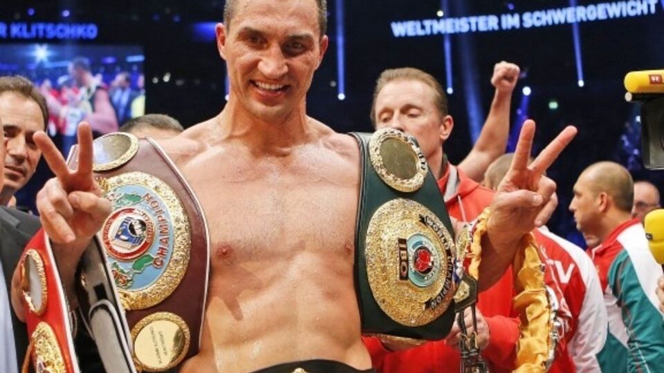 Кличко отстоял пояса