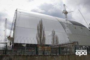 Саркофаг над взорвавшимся в 1986 году реактором