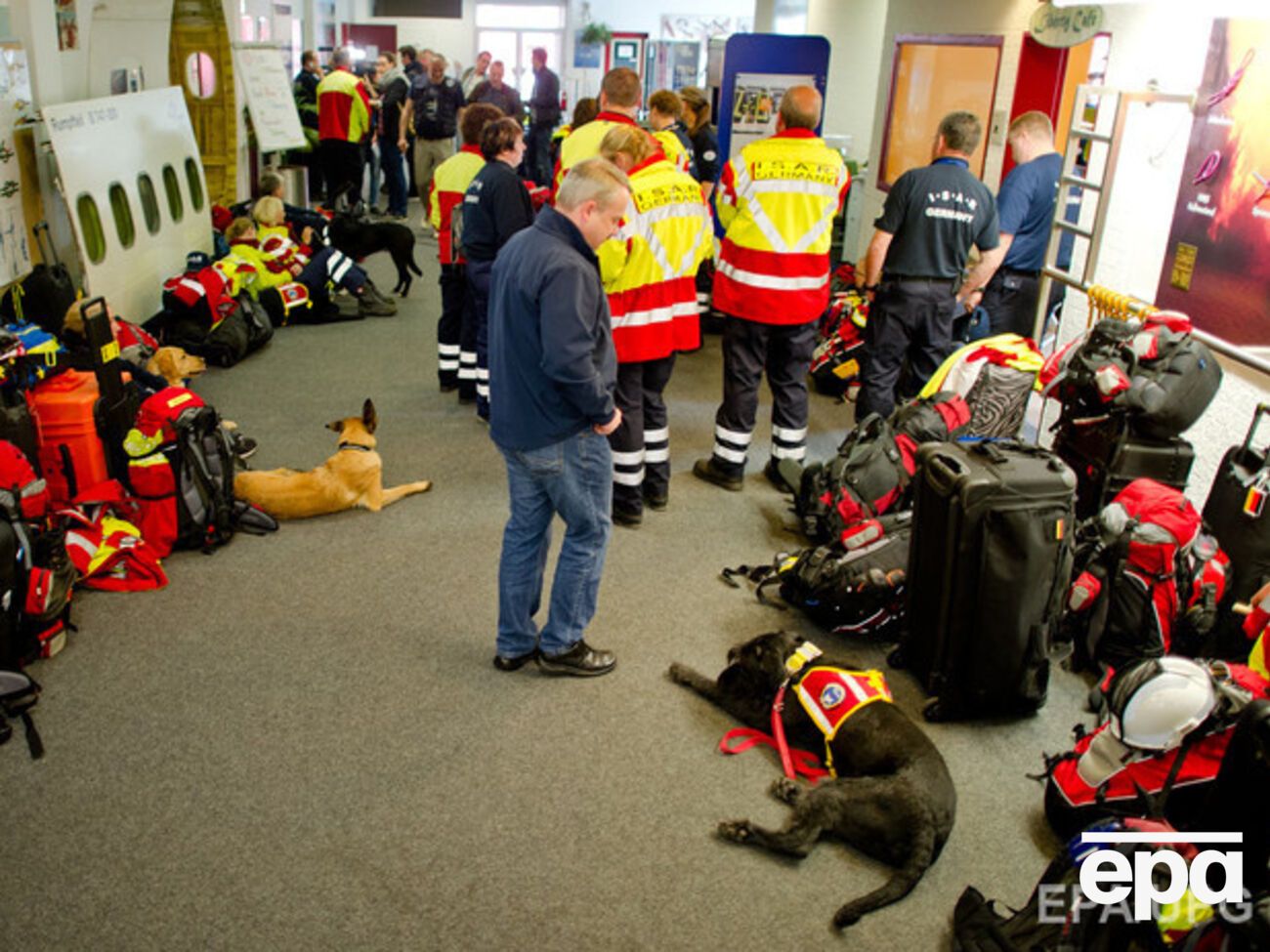 Спасательная операция продолжается во всех пострадавших регионах