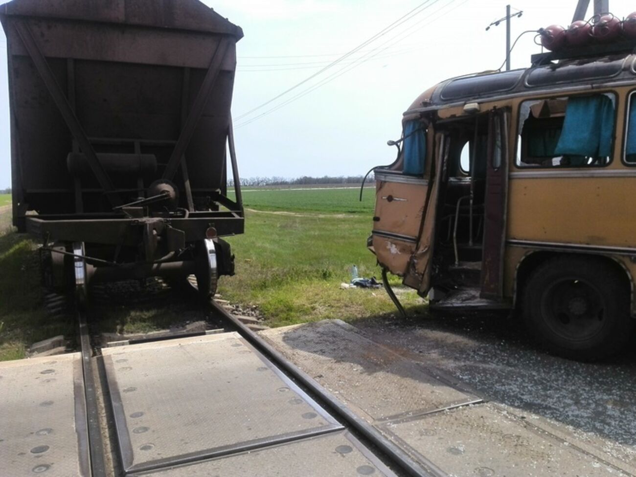 В Каховке рейсовый автобус ПАЗ с 30 пассажирами попал в ДТП