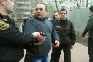 Человек, напавший на наблюдателей