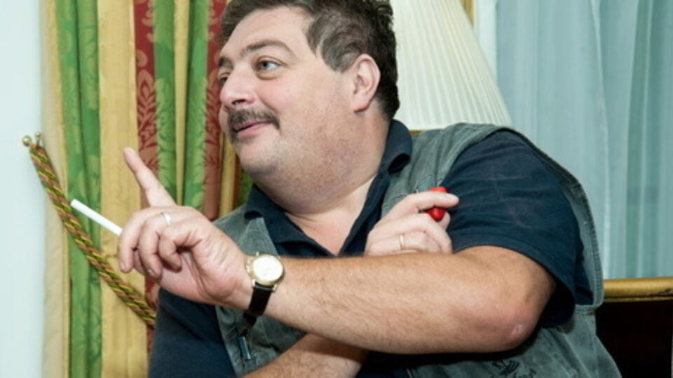 Быков: Другое населенье не поймет, а нашему террор – увеселенье; и сразу приподнялся бы доход и ВВП на душу населенья!