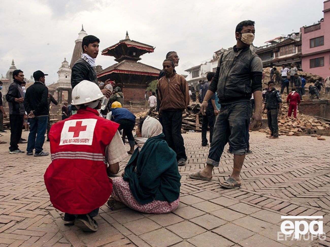 В связи с землетрясением в Непале Facebook запустил новый сервис для друзей и близких людей, находящихся в опасной зоне