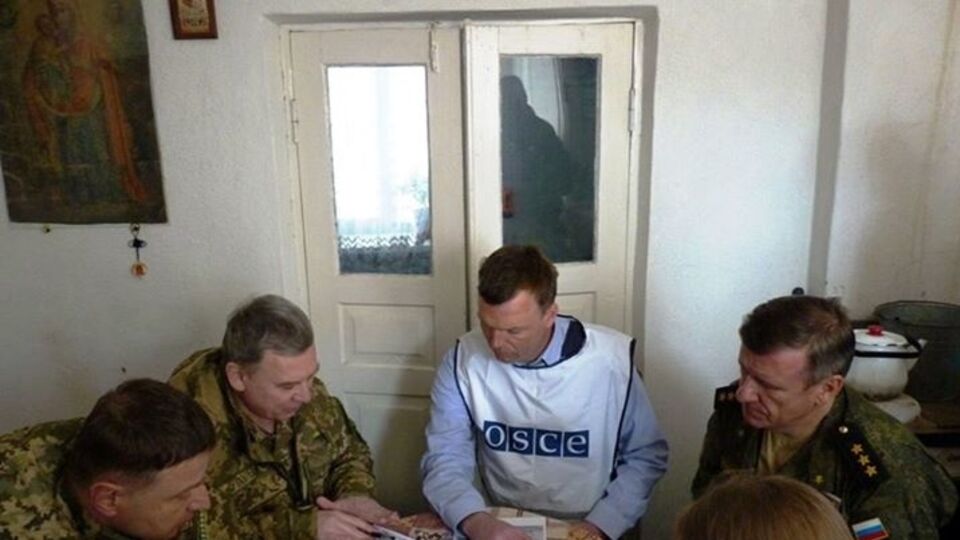 Генерал-майор Таран: Украинская сторона выполнила возложенную на нее трехсторонней контактной группой задачу и вовремя подготовила проект документа