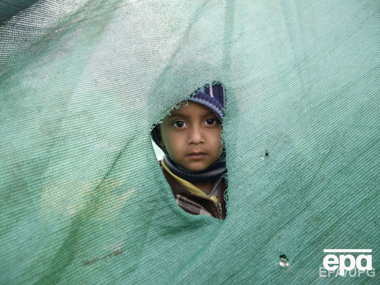 Число жертв стихии продолжает стремительно увеличиваться