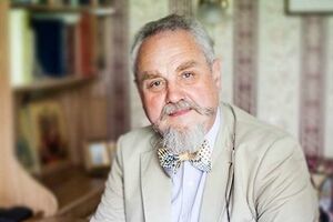 Зубов считает, что переименовывать улицы надо, но этого недостаточно