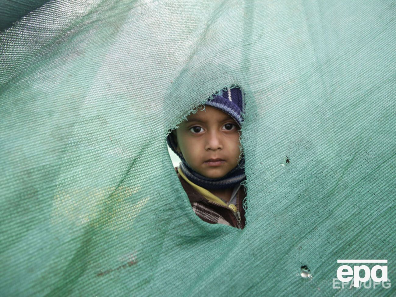 Число жертв стихии продолжает расти