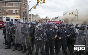 В Балтиморе ввели комендантский час