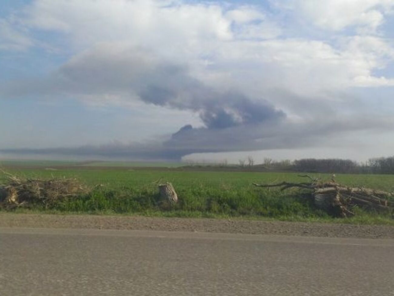 СМИ: С хуторов Ростовской области в связи со взрывами на военном полигоне эвакуированы 800 человек