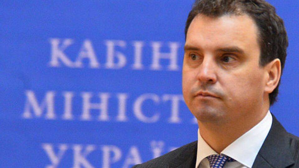 Абромавичус: Долги госкомпаний продолжают расти