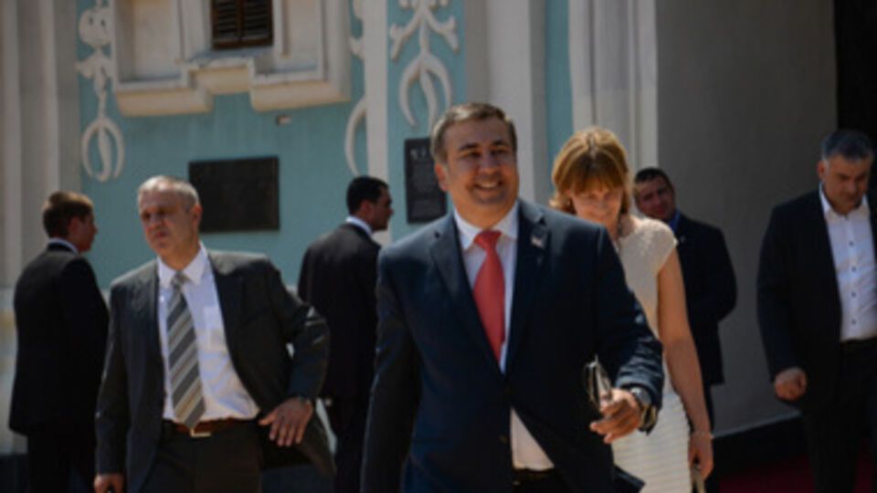 Суд может заочно приговорить экс-президента Грузии к лишению свободы сроком до 8 лет