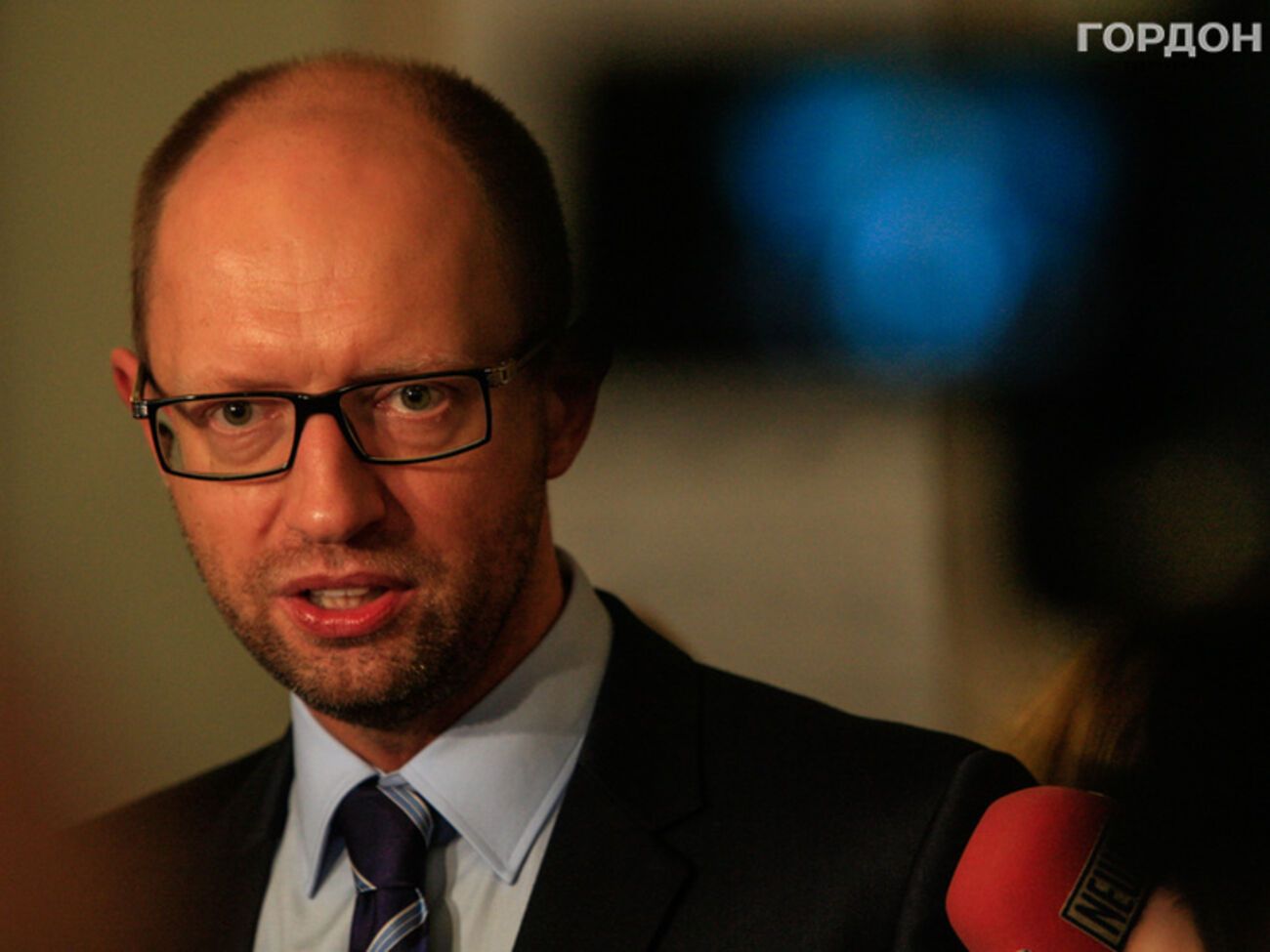 Арсений Яценюк: Есть вопросы, каким образом возник этот пожар