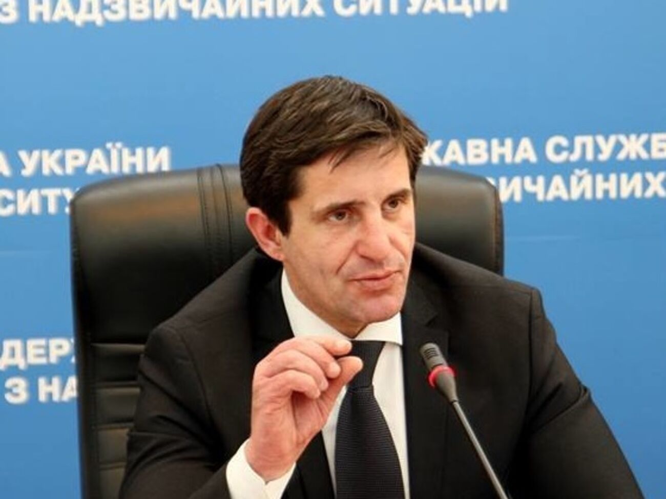 Зорян Шкиряк: На данный момент принимаются все необходимые меры, чтобы локализовать пожар