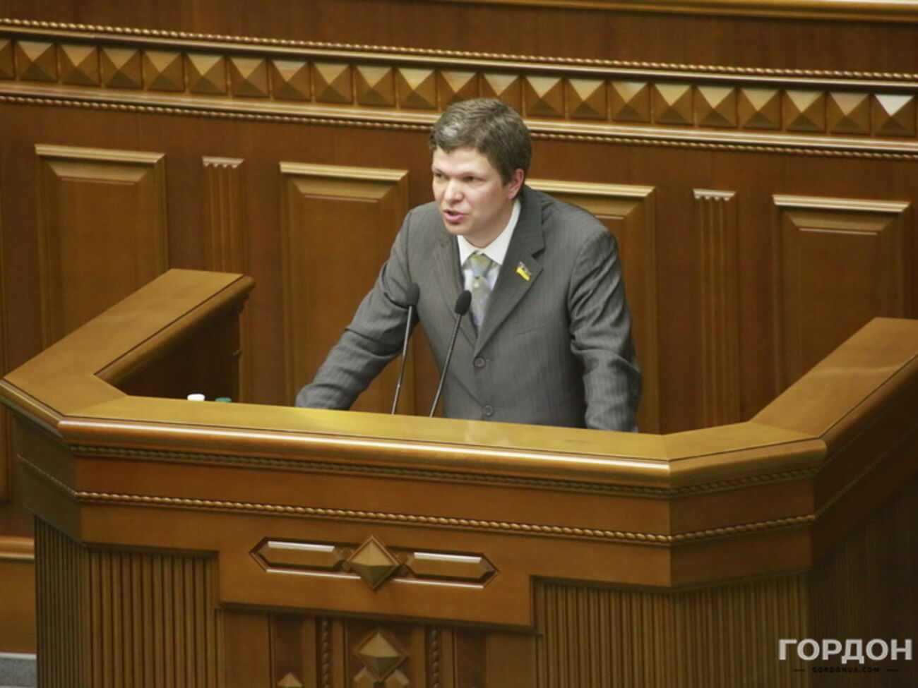 Емец призвал всех готовиться жить без коррупции