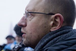 Арсений Яценюк: Самолет за украинцами в Непал отправится завтра