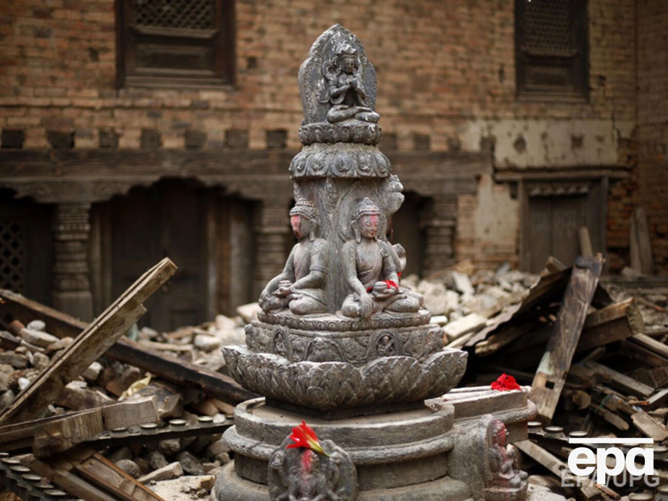 Полиция отлавливает мародеров в зоне бедствия