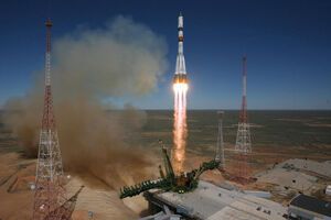 "Прогресс" упадет, когда перестанет вертеться вокруг своей оси