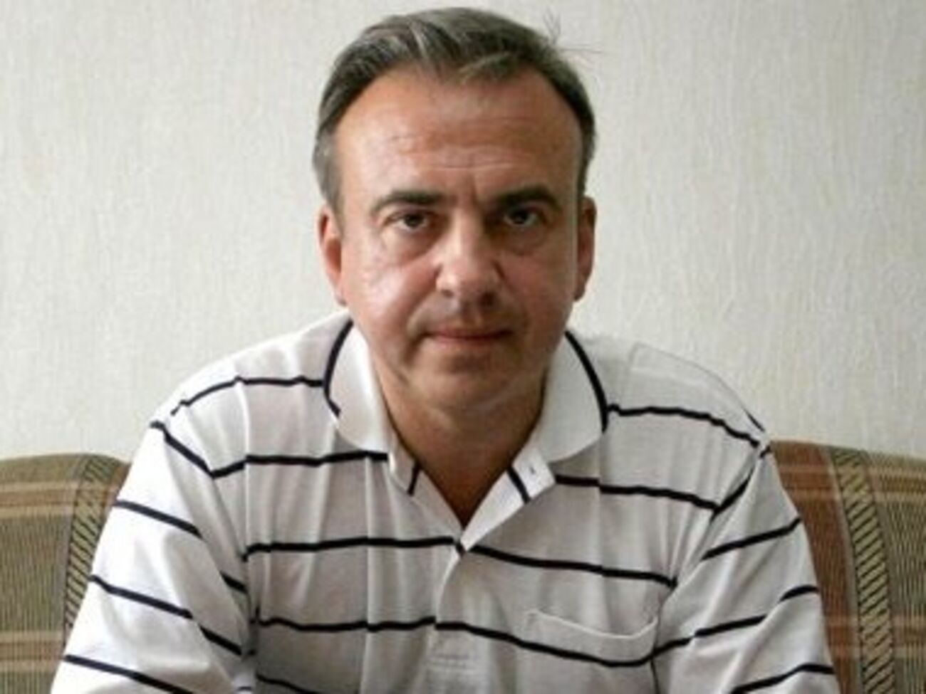 Бандажевский:&nbsp;Надо повесить колючую проволоку. И как ребенка нельзя близко подпускать к опасным веществам, так и людей нельзя допускать к зоне отчуждения