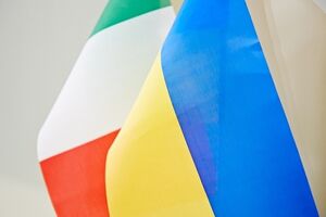 Украинский дипломат попросил "отреагировать на высказывания Айхберга, которые прямо противоречат официальной позиции правительства"