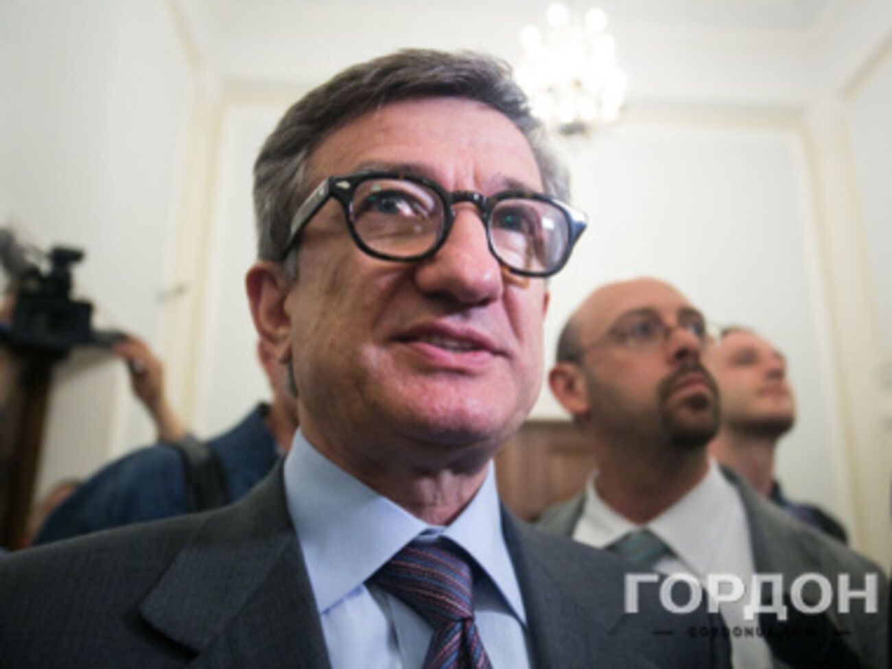 Тарута: Люди на Донбассе сейчас выживают только благодаря предприятиям, работающим, как могут