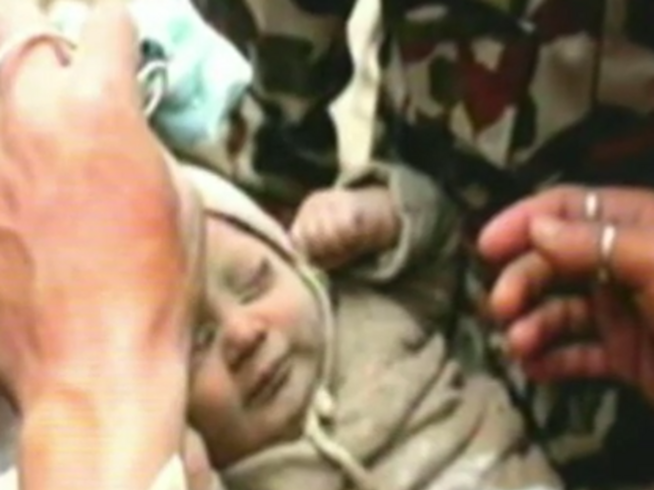 В результате первичного обследования у ребенка серьезных травм не обнаружено