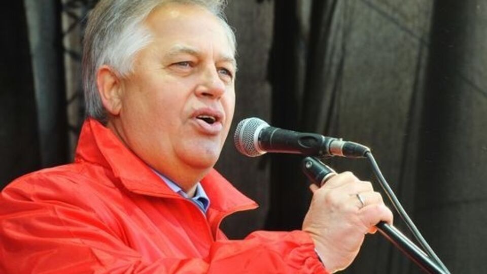 Петр Симоненко заявил, что на "Марш мира" 1 мая приедут европарламентарии, в том числе из Португалии и Греции