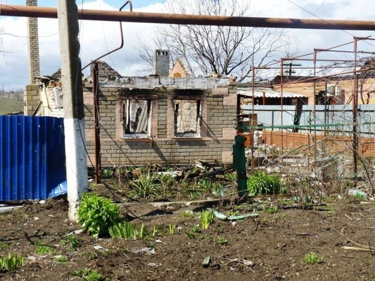 МВД: Местная жительница получила осколочное ранение груди