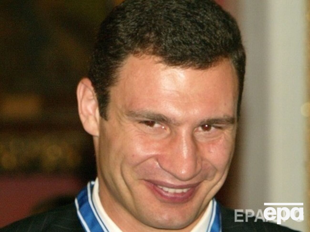 Кличко заявил, что хлеб в специальных киосках будет стоить 4-5 грн