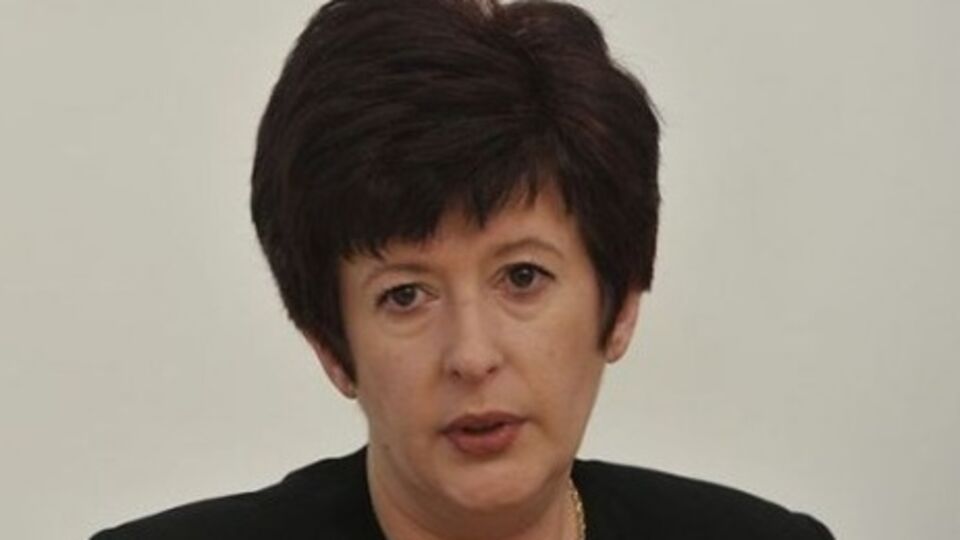 Лутковская считает негуманной пропускную систему на границе с "ДНР" и "ЛНР"