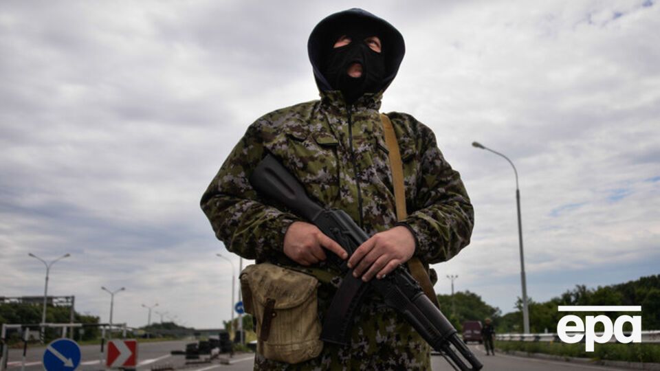 Боевики устраивают разборки между группировками