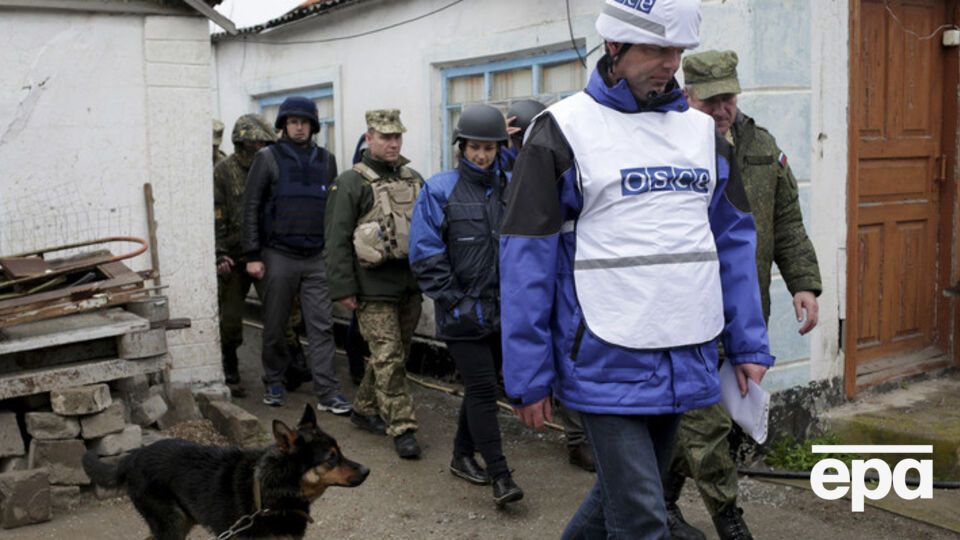 Боевики прикрываются наблюдателями