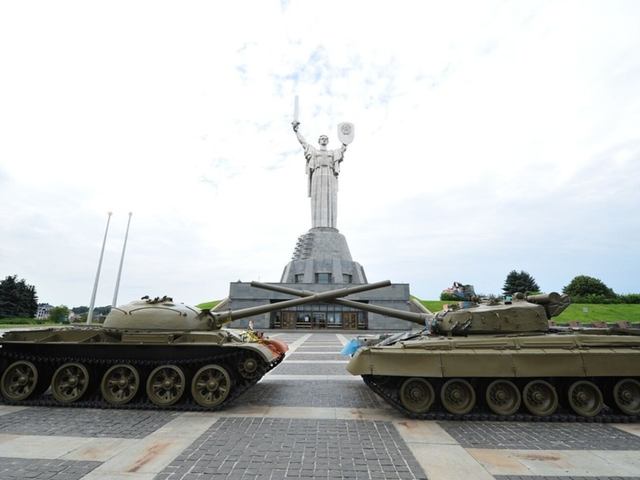 Коммунистам не согласовали акцию на территории музея ВОВ в Киеве