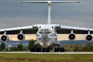 Ил-76 готов вывезти украинцев из пострадавшего от стихии Непала