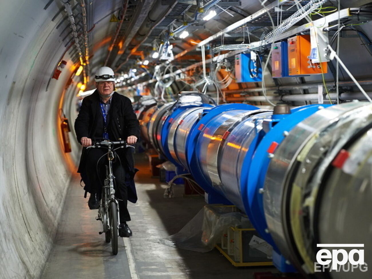 Команда завершает тесты после решения 31 марта проблемы, которая затягивала перезапуск ускорителя